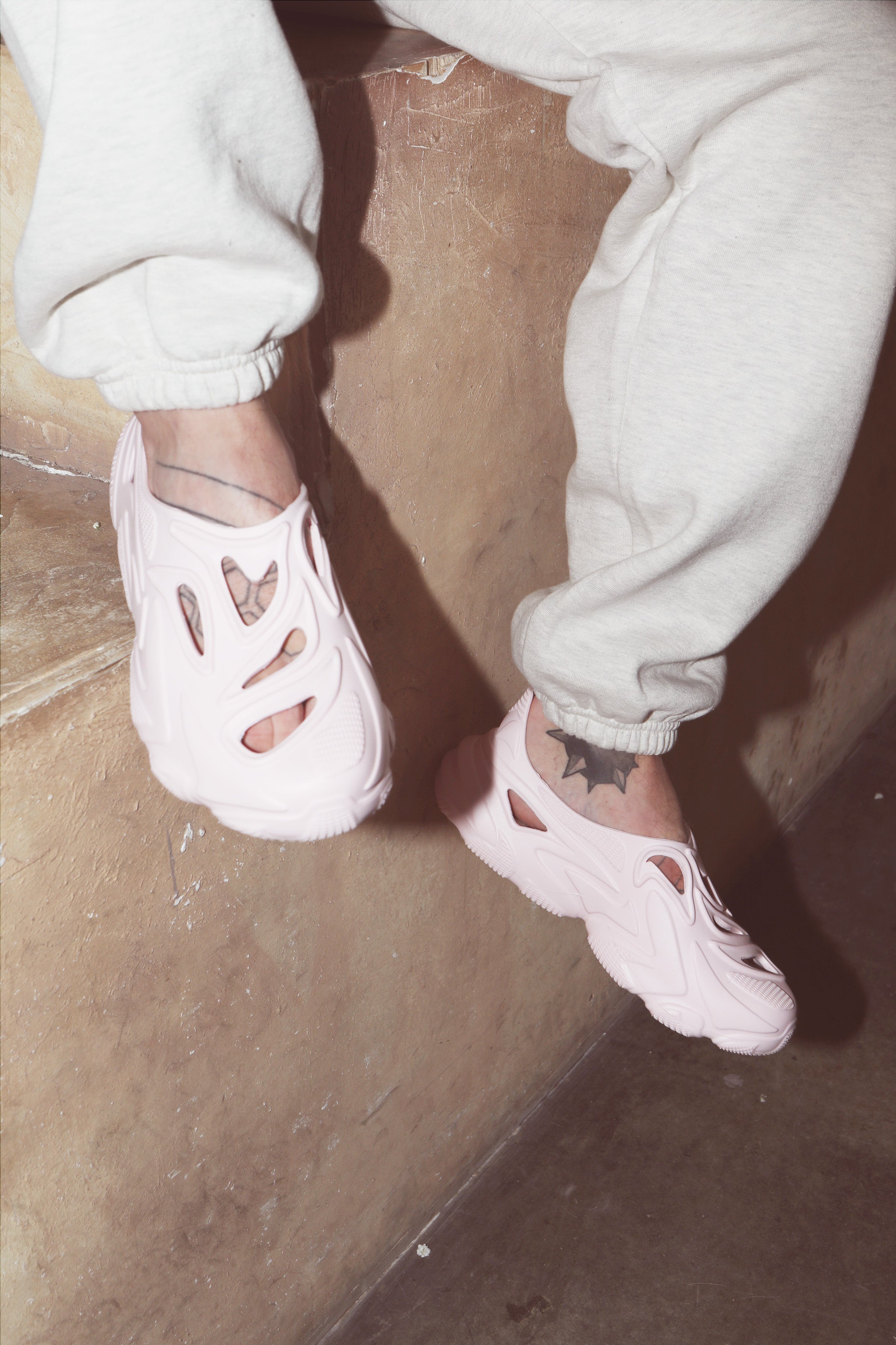 MENS PINK PLASTIC SOUL
