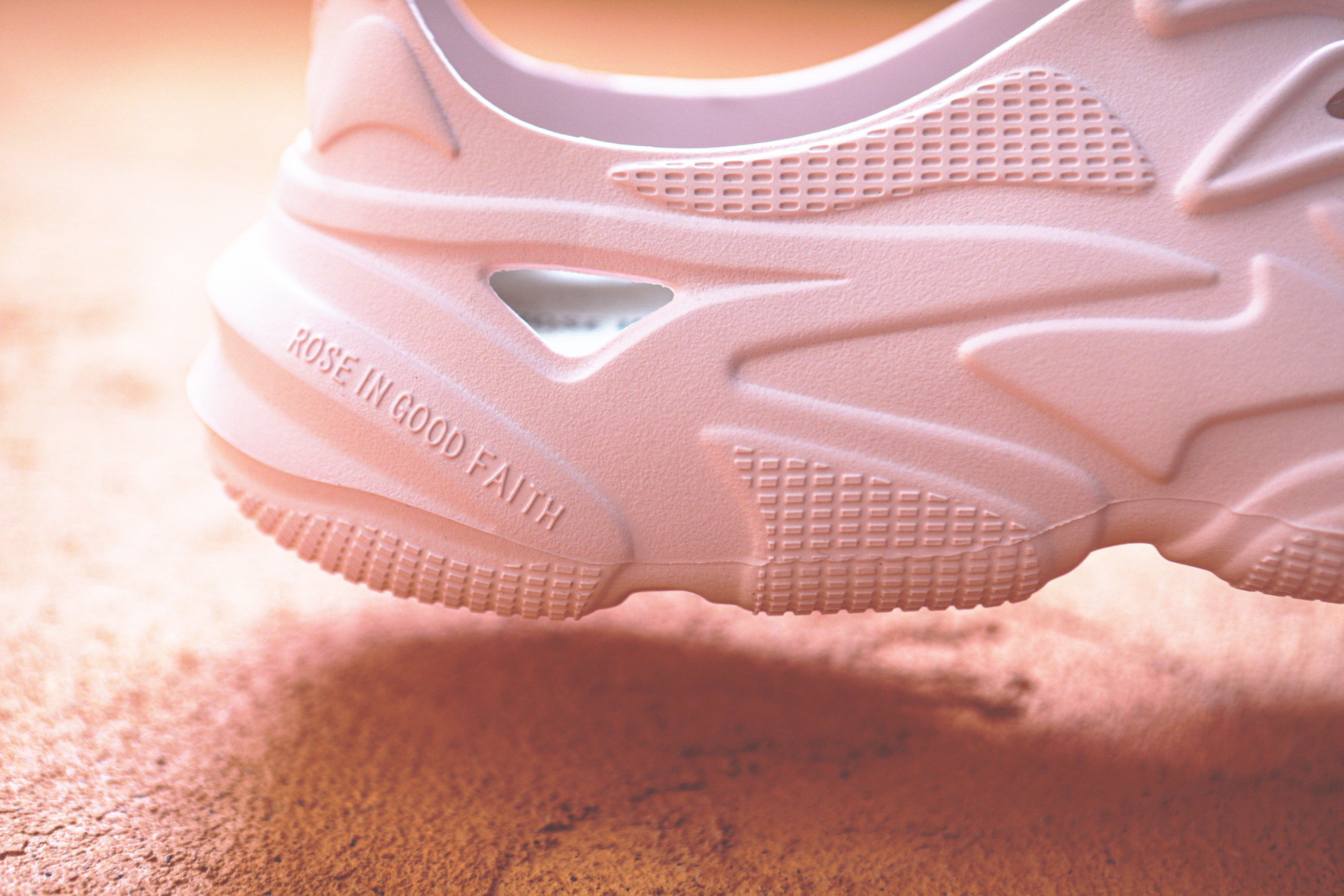 MENS PINK PLASTIC SOUL