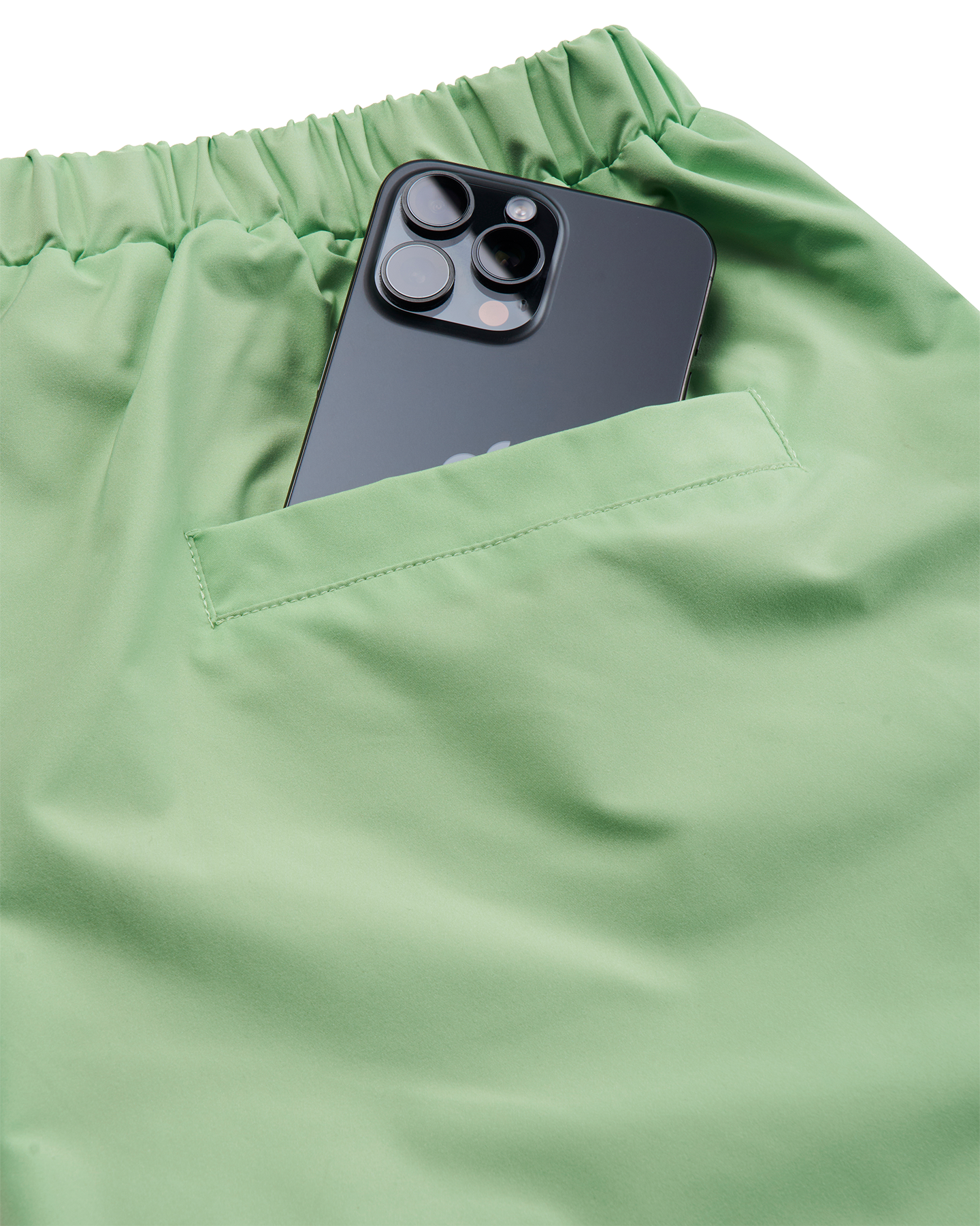 GREEN UTILITY HEALING SHORTS