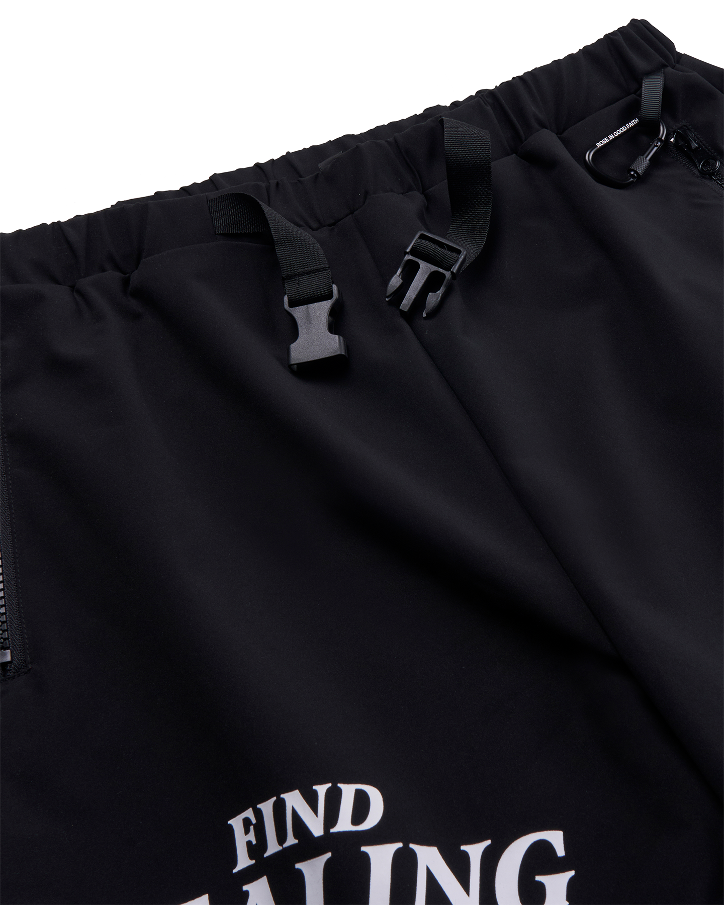 BLACK UTILITY HEALING SHORTS